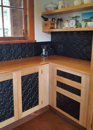 apm_fleur_blk_inserts_stamp