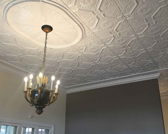 apm_flourish_ceiling_opt_346944033