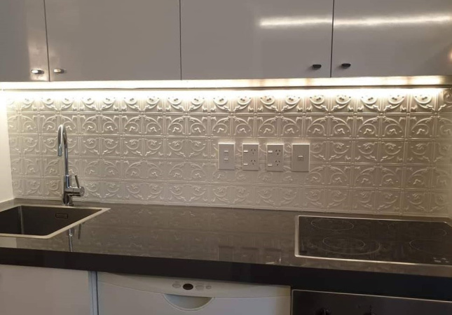 apm_petra_splashback_stamp