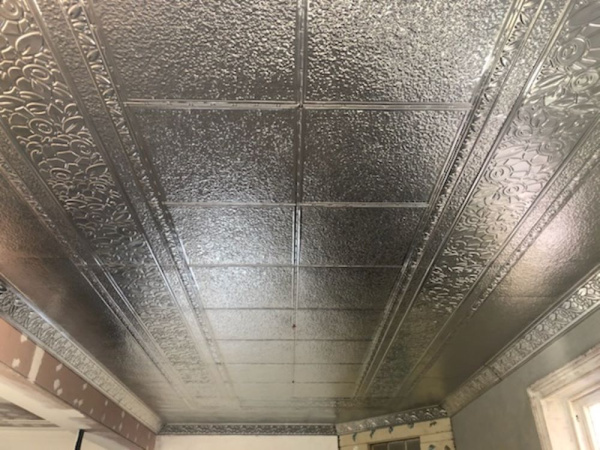 apm_roughcast_tile__clarence_border_ceiling_rsz