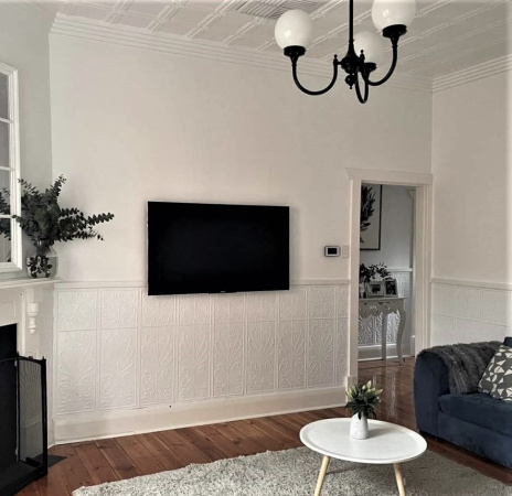 apm waratah dado lounge 1