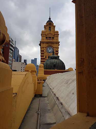 FLINDERS STREET TRAIN STATION Lead Flashing